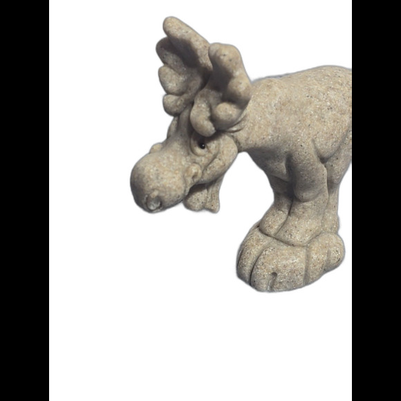 Quarry Critters Misty Moose Figurine Second Nature Design Misty 4.5" Faux Stone - Picture 6 of 8